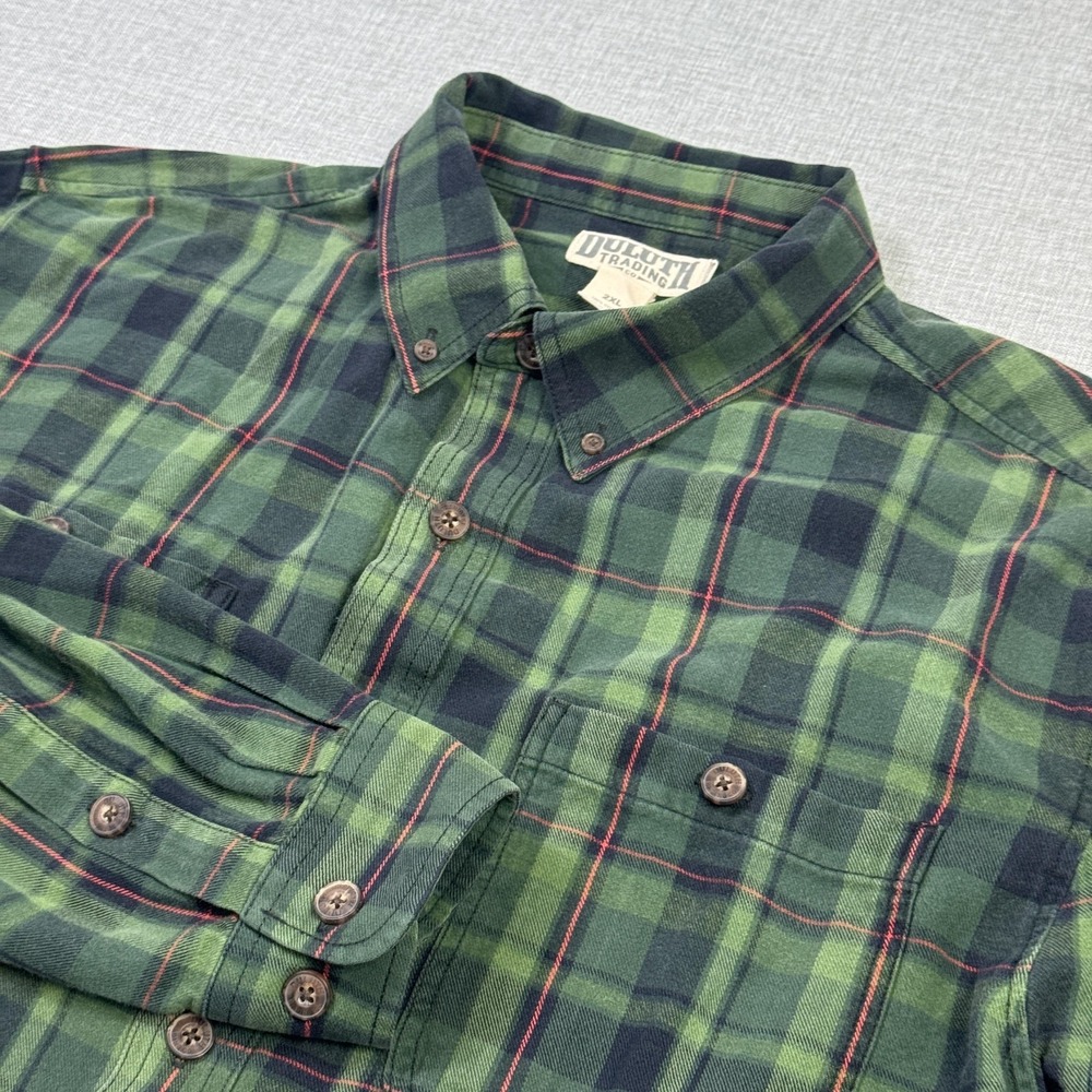 Duluth Trading Co. Flannel Shirt Men 2XL Green Long Sleeve Button-Up Relaxed Fit